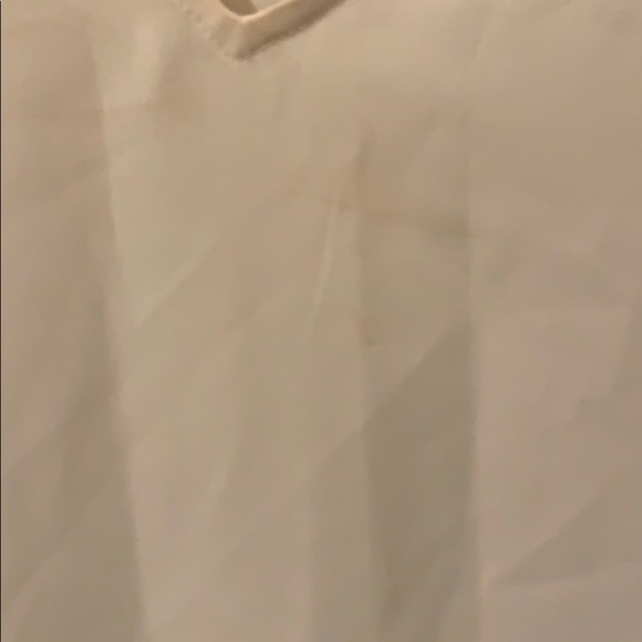 Bar III White v neck work top - Picture 4 of 6